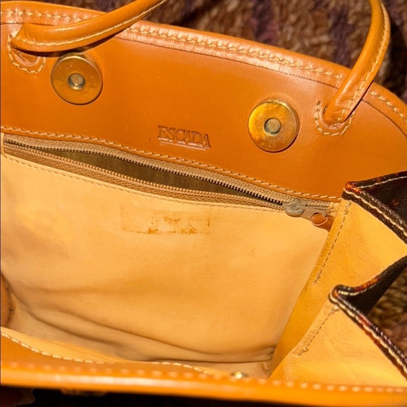 Vintage Escada Crossbody Bag with Floral Print - Picture 5 of 9